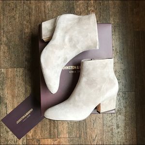 BRAND NEW Johnston & Murphy.